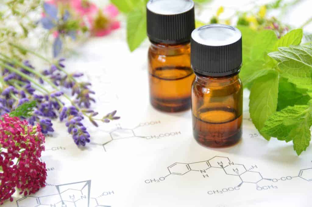 Essential Oils Chemistry - Flowers, Leaves